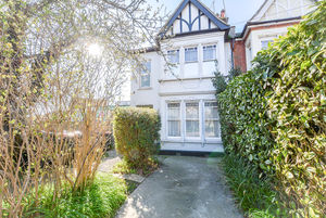 Photo 14- click for photo gallery